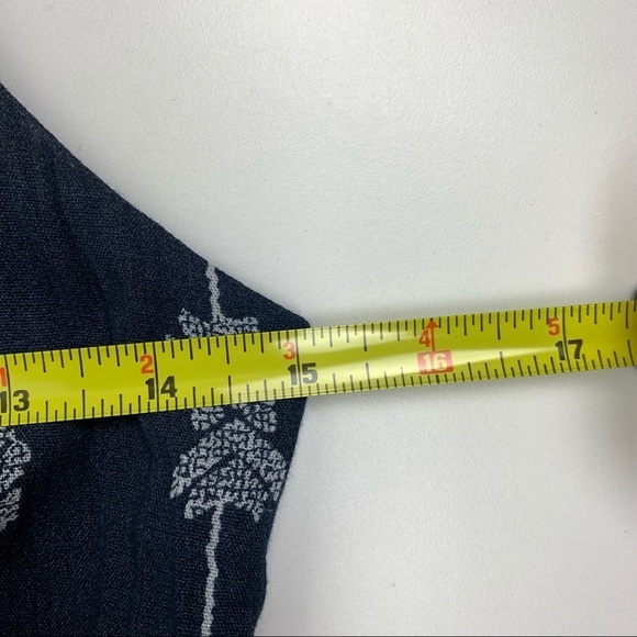 Moon River Navy Sleeveless Tank - Picture 4 of 7